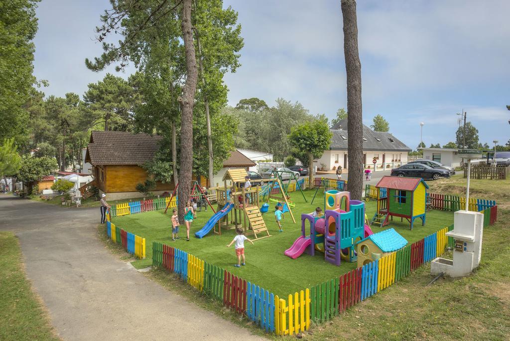 Camping Cachadelos Hotel Sanxenxo Exterior photo